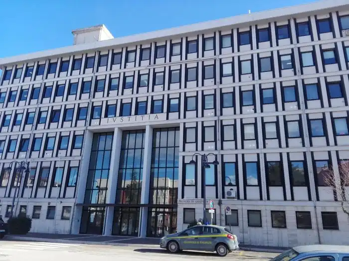 Lite via Pertini, il Gip revoca gli arresti: nessuna misura cautelare per gli indagati