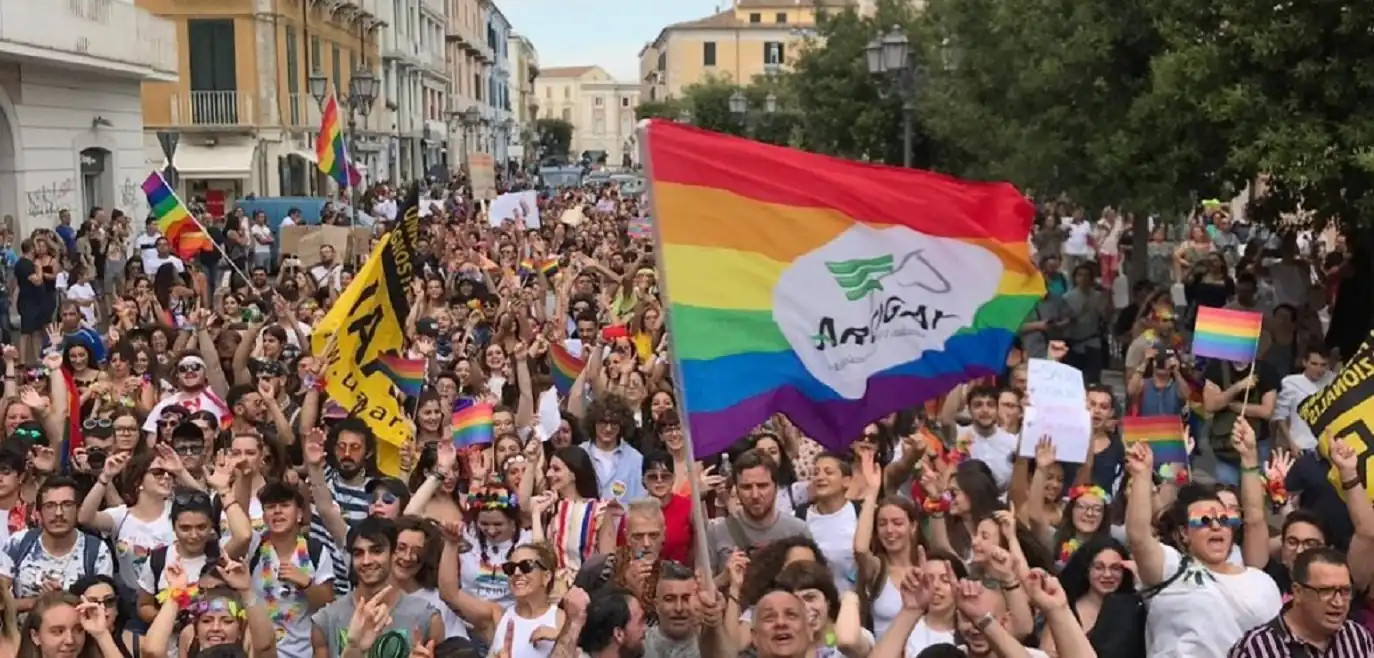 Molise Pride a Campobasso, via libera dalla commissione per il patrocinio. Proteste di FdI