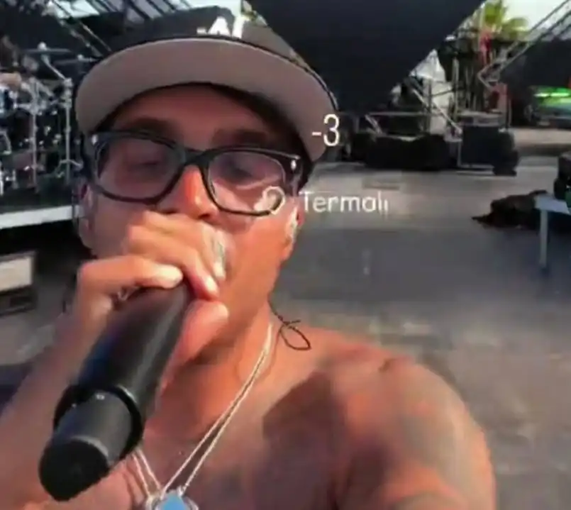 Geolier è arrivato a Termoli: prove in corso per il grande concerto del 6 giugno