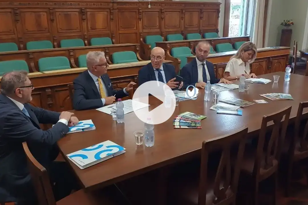 Un brindisi sul mare: Borgo diVino debutta a Termoli con oltre 100 etichette