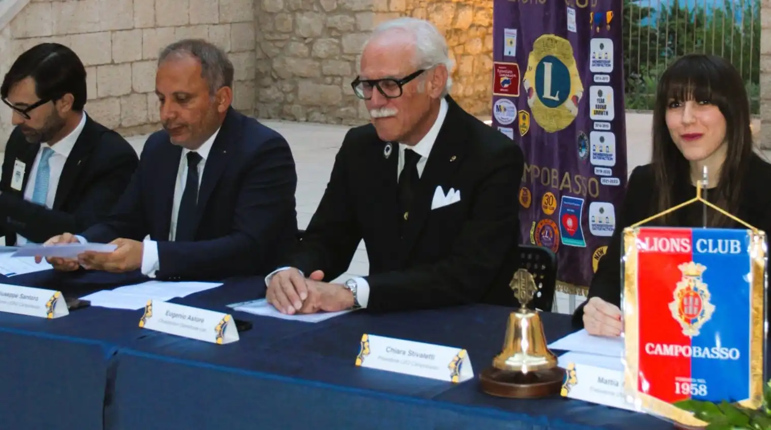 Leo Club Campobasso: duemila euro all'A.G.B.E. a sostegno dell'oncologia pediatrica