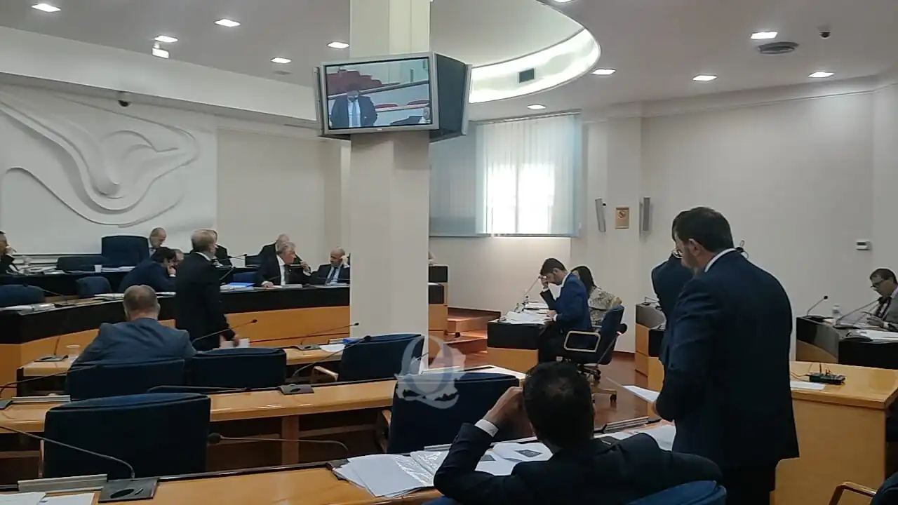 Borse di studio, via libera dal Consiglio regionale a 300mila euro per studenti esclusi