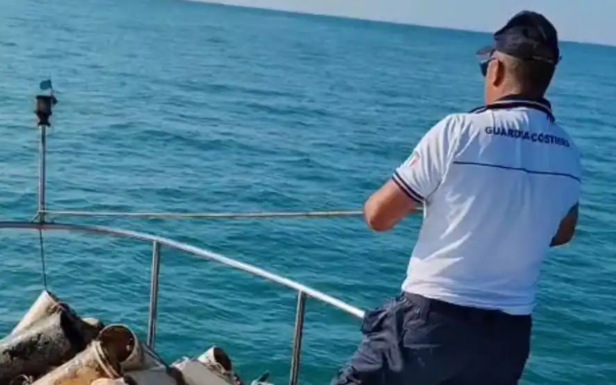 Controlli in mare a Termoli: multe per 4.000 euro, sequestrate nasse abusive