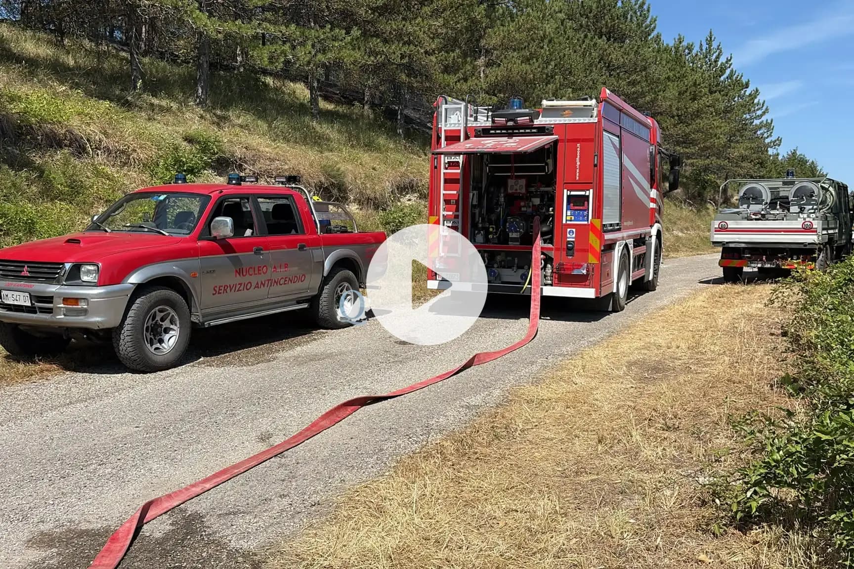 Montefalcone del Sannio, continua la lotta al vasto incendio boschivo