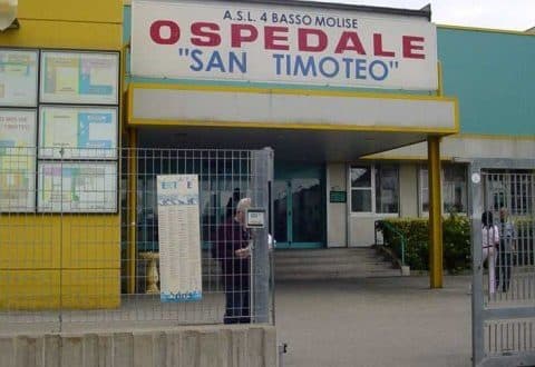 Perde il controllo dello scooter sul lungomare Nord di Termoli: giovane in ospedale