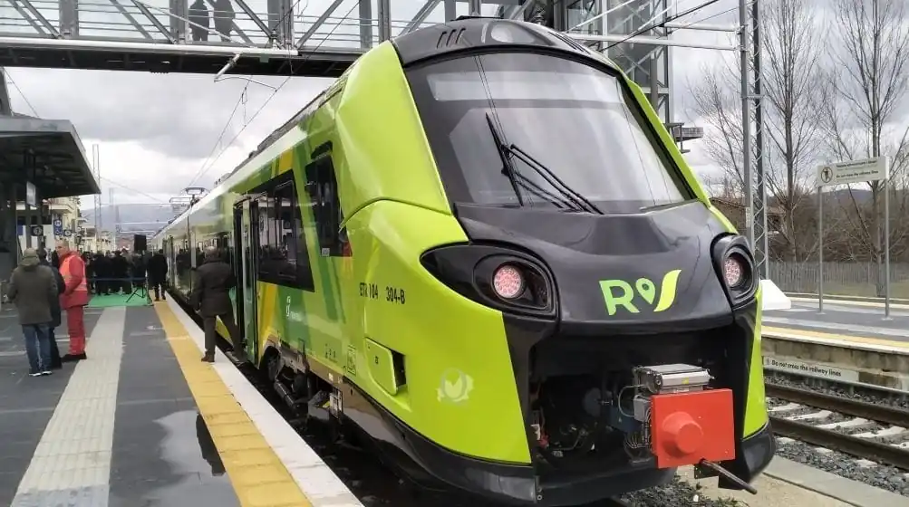Treni, disagi sulla Napoli-Bojano: alcuni convogli non visibili online