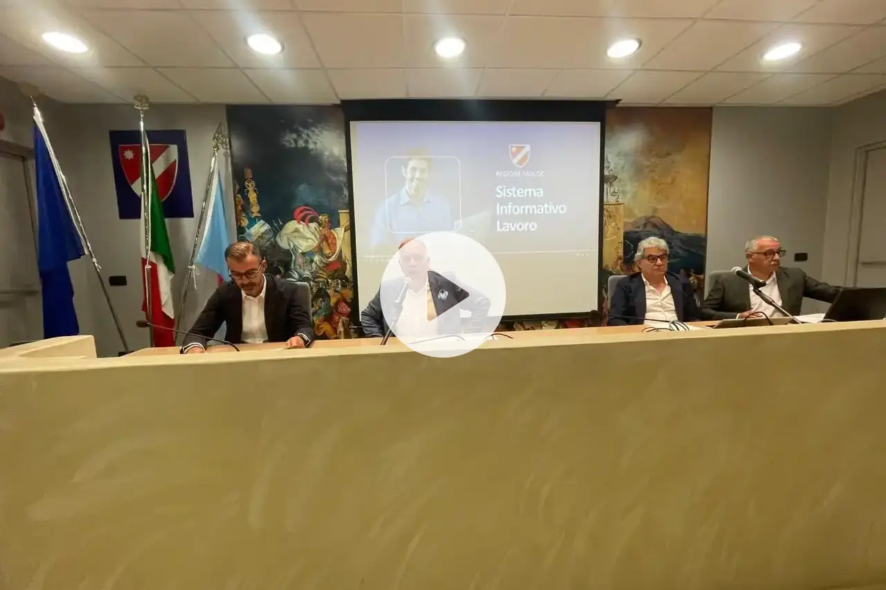 Regione, l'assessore Cefaratti verso le dimissioni da consigliere