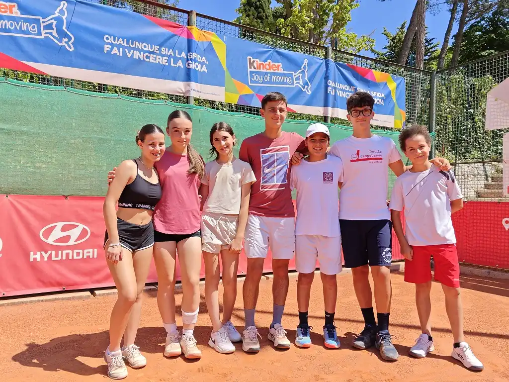 Tennis: in nove volano alle finali nazionali, domina l'A.T. Campobasso